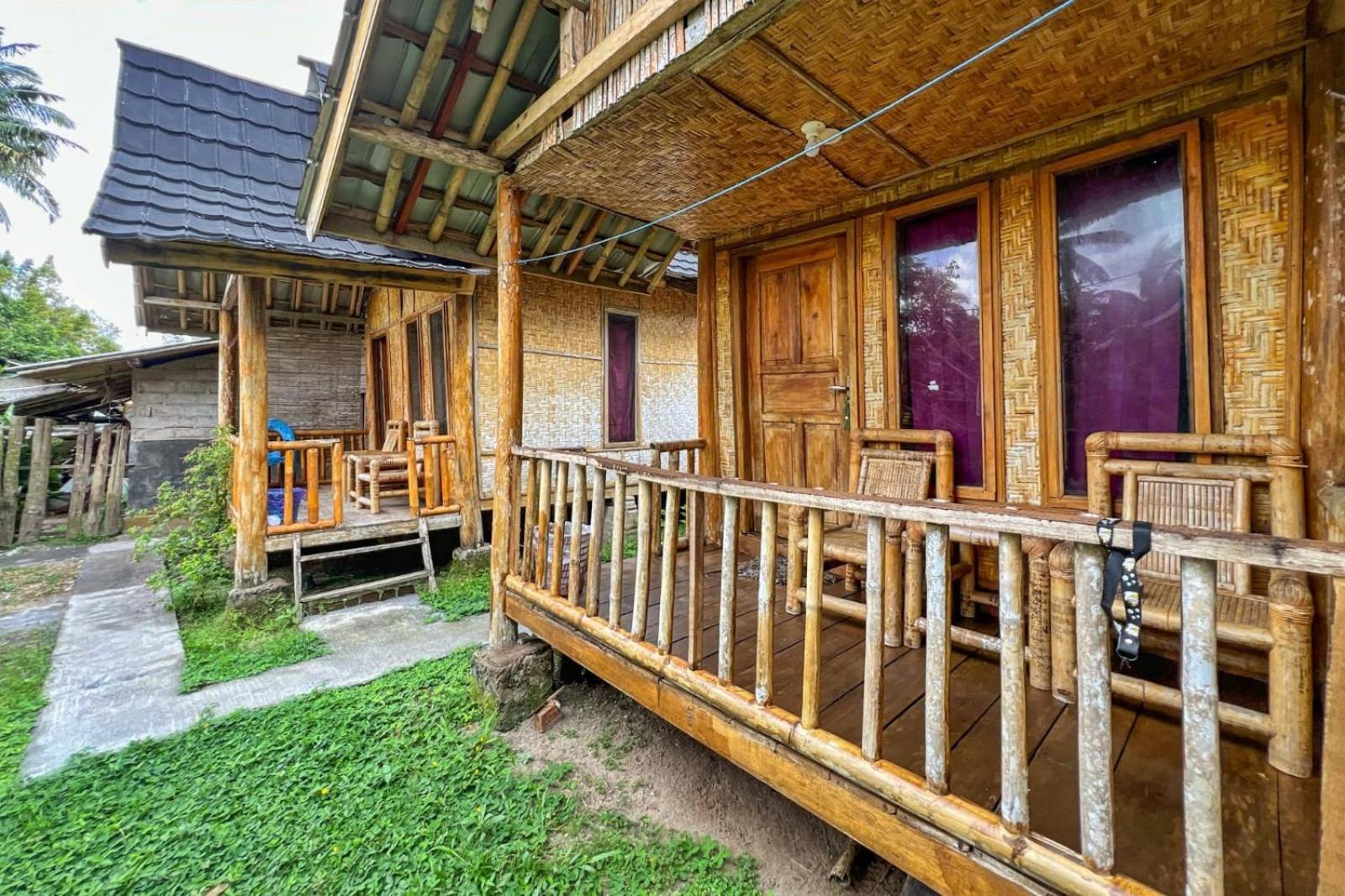 Tereng Wilis Bungalows เตเตบาตู ภายนอก รูปภาพ