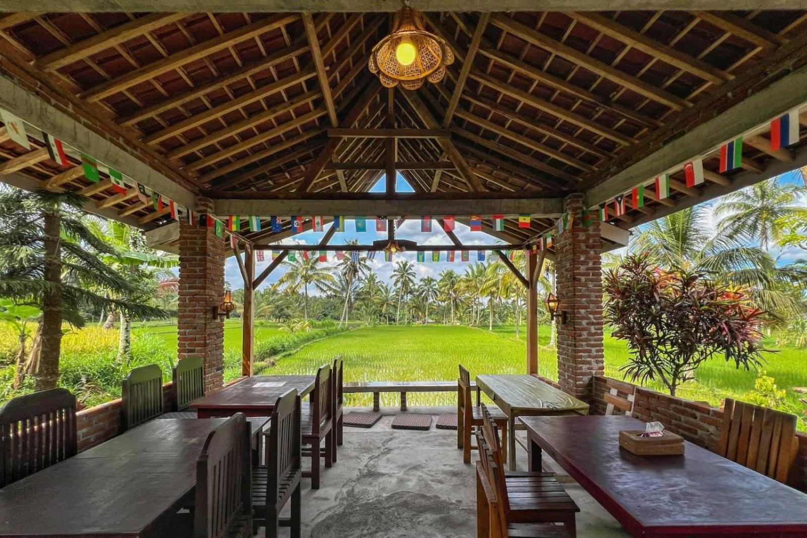 Tereng Wilis Bungalows เตเตบาตู ภายนอก รูปภาพ