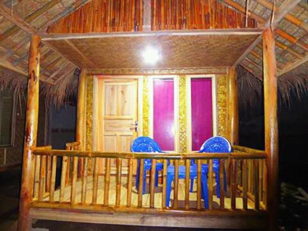 Tereng Wilis Bungalows เตเตบาตู ภายนอก รูปภาพ