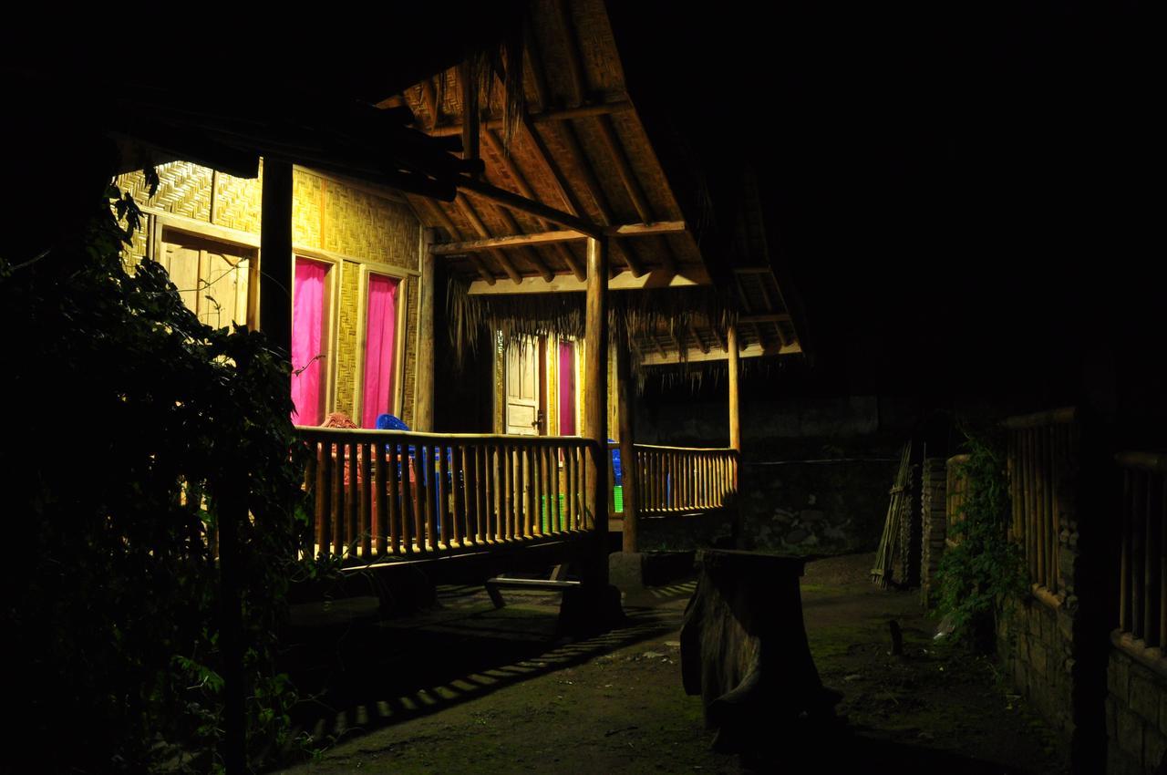 Tereng Wilis Bungalows เตเตบาตู ภายนอก รูปภาพ