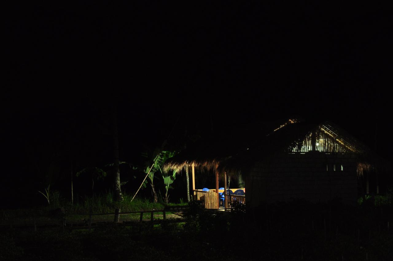 Tereng Wilis Bungalows เตเตบาตู ภายนอก รูปภาพ
