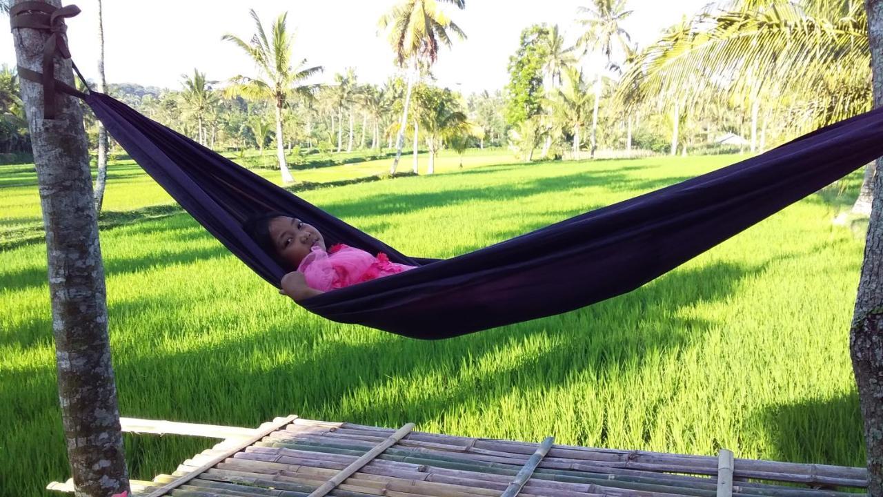 Tereng Wilis Bungalows เตเตบาตู ภายนอก รูปภาพ
